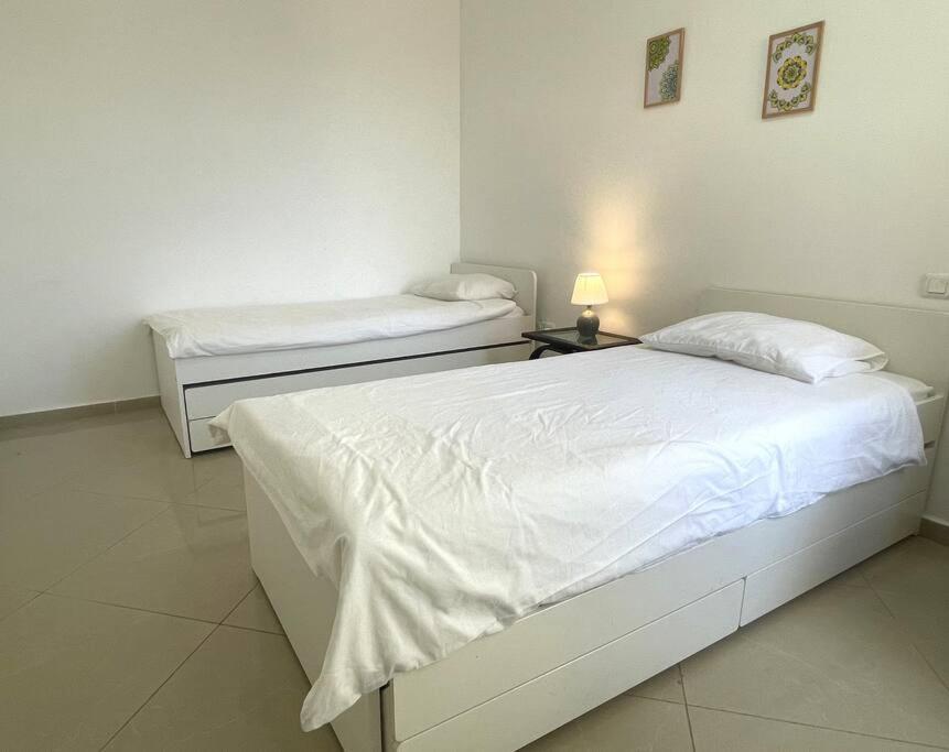 Sunny 3Br Apartment Golf Residence Eilat Bagian luar foto